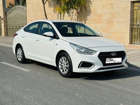 Manama, Vehicles, Cars & Trucks , BHD 3500,  Hyundai Accent,  2020,  155000 KM,  Clean Car - One Owner