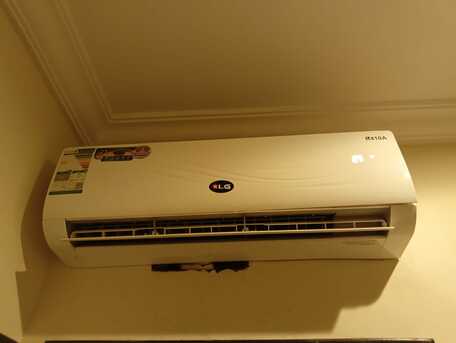 Al Ameer Fawwaz Junobi, Air Conditioners, SAR 1100,  LG Split Air Conditioner 18,000 Btu(1.5Ton)