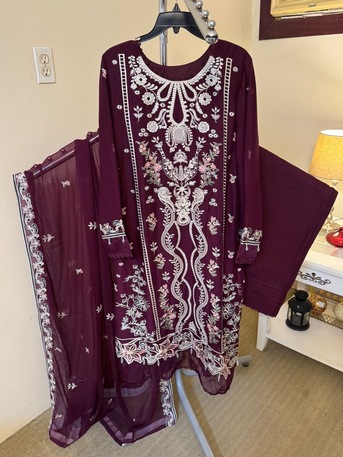 Khobar, Clothing & Accessories, Pakistani Stitched Dresses Available (Eid Collection)