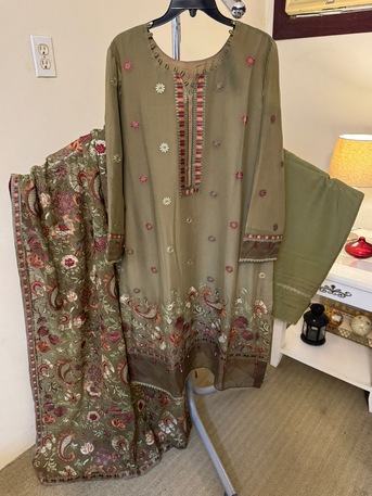 Khobar, Clothing & Accessories, Pakistani Stitched Dresses Available (Eid Collection)