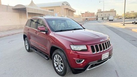 Riyadh, Vehicles, Cars & Trucks , Sar 45000,  Jeep Cherokee,  2014,  Automatic,  124000 KM,  Jeep Grand Cherokee 4wd  Model  Only