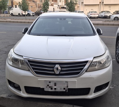 Jeddah, Vehicles, Cars & Trucks , SAR 15400,  Renault Safrane,  2013,  Automatic,  285000 KM,  Very Neat And Clean