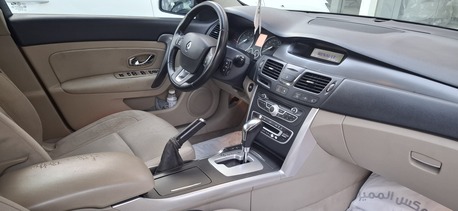 Jeddah, Vehicles, Cars & Trucks , SAR 15400,  Renault Safrane,  2013,  Automatic,  285000 KM,  Very Neat And Clean