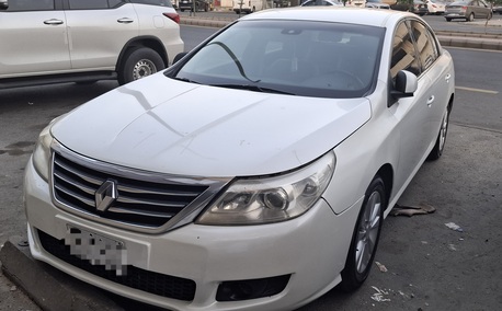 Jeddah, Vehicles, Cars & Trucks , SAR 15400,  Renault Safrane,  2013,  Automatic,  285000 KM,  Very Neat And Clean