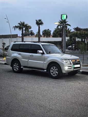 Khobar, Vehicles, Cars & Trucks , SAR 45000,  Mitsubishi Pajero 2016 | 3.5L GLS,  2016,  Automatic,  145000 KM,  | V6 | 4WD |  | Mojaz Available