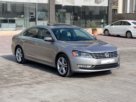 Manama, Vehicles, Cars & Trucks , BHD 2600,  Volkswagen Passat,  2014,  Automatic,  167300 KM,    (Silver)