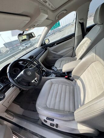 Manama, Vehicles, Cars & Trucks , BHD 2600,  Volkswagen Passat,  2014,  Automatic,  167300 KM,    (Silver)