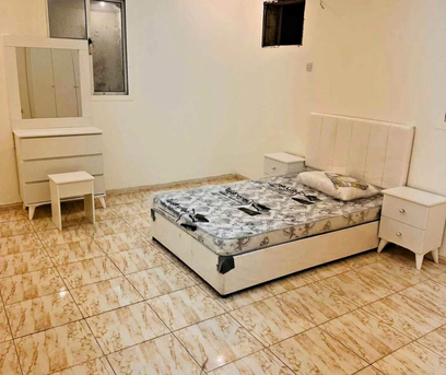 Jeddah, Furniture, SAR 12,  Medium Size Bedroom Set Available