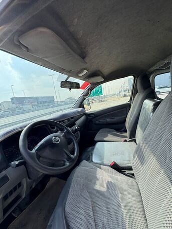 Manama, Vehicles, Cars & Trucks , BHD 2250,  Nissan Urvan,  2017,  Manual,  509750 KM,    (White)