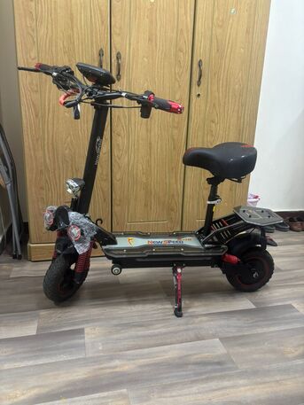 Dammam, Bicycles, SAR 1250,  Electric Scooter (18000mah Battery), Newly Purchased