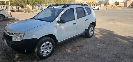 Riyadh, Vehicles, Cars & Trucks , SAR 18000,  2015 Automatic Renault Duster/ 18000sr,  2015,  Automatic,  119000 KM,    Renault Duster, 119000KM./ Riyadh (18000sr)call / WhatsApp 0550272180