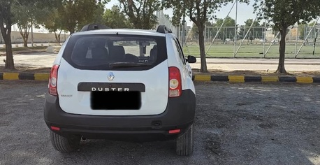 Riyadh, Vehicles, Cars & Trucks , SAR 18000,  2015 Automatic Renault Duster/ 18000sr,  2015,  Automatic,  119000 KM,    Renault Duster, 119000KM./ Riyadh (18000sr)call / WhatsApp 0550272180