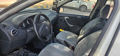 Riyadh, Vehicles, Cars & Trucks , SAR 18000,  2015 Automatic Renault Duster/ 18000sr,  2015,  Automatic,  119000 KM,    Renault Duster, 119000KM./ Riyadh (18000sr)call / WhatsApp 0550272180