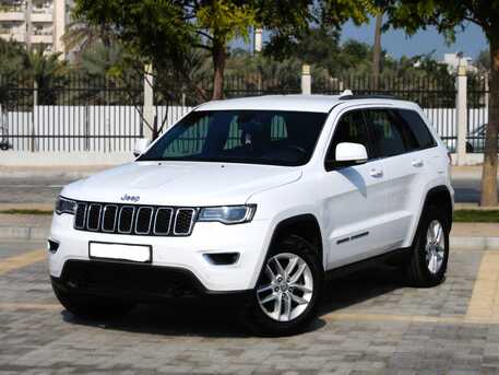 Tubli, Vehicles, Cars & Trucks , BHD 6000,  Jeep Grand Cherokee,  2018,  124000 KM,  GRAND CHEROCKEE LAREDO  Model Excellent Condition FOR SALE