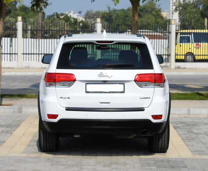 Tubli, Vehicles, Cars & Trucks , BHD 6000,  Jeep Grand Cherokee,  2018,  124000 KM,  GRAND CHEROCKEE LAREDO  Model Excellent Condition FOR SALE