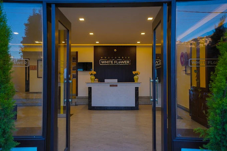 Mumbai, Travel, Top Hotel In Mussoorie With Parking Near Mall Road - White Flower