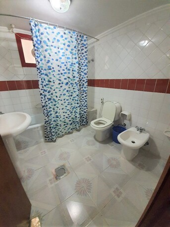 Kuwait City, Apartments/Houses, KWD 450/month,  Furnished,  3 BR,  180 Sq. Meter,  Spacious 3-Bedroom Apartment With Balcony