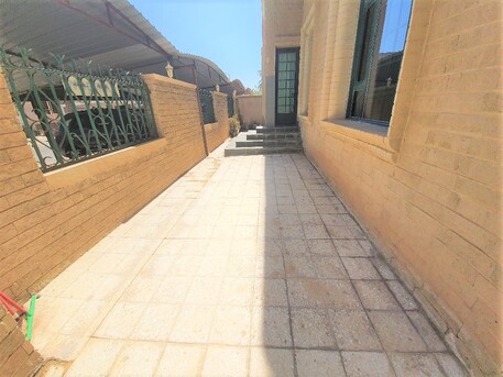 Kuwait City, Apartments/Houses, KWD 450/month,  Furnished,  3 BR,  180 Sq. Meter,  Spacious 3-Bedroom Apartment With Balcony