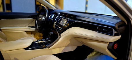 Jeddah, Vehicles, Cars & Trucks , SAR 62000,  TOYOTA CAMRY GLE HYBRID,  2019,  Automatic,  218000 KM,  TOYOTA CAMRY  GLE HYBRID WITH SUNROOF