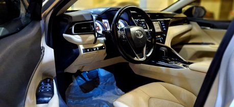 Jeddah, Vehicles, Cars & Trucks , SAR 62000,  TOYOTA CAMRY GLE HYBRID,  2019,  Automatic,  218000 KM,  TOYOTA CAMRY  GLE HYBRID WITH SUNROOF