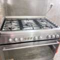 SAR 500,  Gas Sotve For Sale In Good Condition 5 Burner