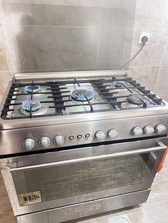Jeddah, Appliances, SAR 500,  Gas Sotve For Sale In Good Condition 5 Burner
