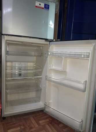 Manama, Appliances, BHD 1,  Hitachi Refrigerator For Sale &ndash; 240 Liters(Used)
