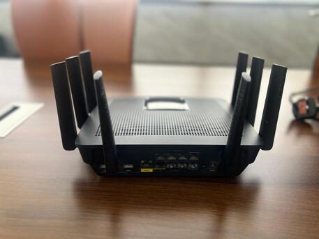 Riyadh, Computers, SAR 700,  Linksys EA9500V2 Routers For Sale (Almost New)