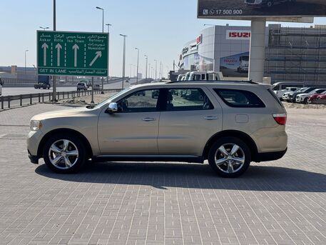 Manama, Vehicles, Cars & Trucks , BHD 2800,  Dodge Durango,  2011,  Automatic,  105250 KM,    (Gold)