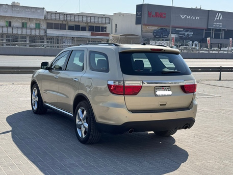 Manama, Vehicles, Cars & Trucks , BHD 2800,  Dodge Durango,  2011,  Automatic,  105250 KM,    (Gold)