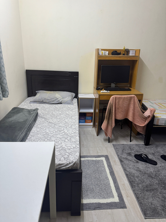 Hoora, Bedspace Available, BHD 50/month,  Bed Space Availbale