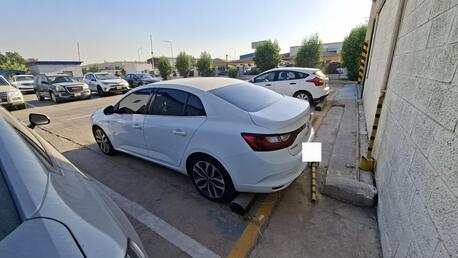 Riyadh, Vehicles, Cars & Trucks , SAR 27000,  Renault Megane 2.0,  2020,  Automatic,  126000 KM,  , Well Maintained & Timely Serviced