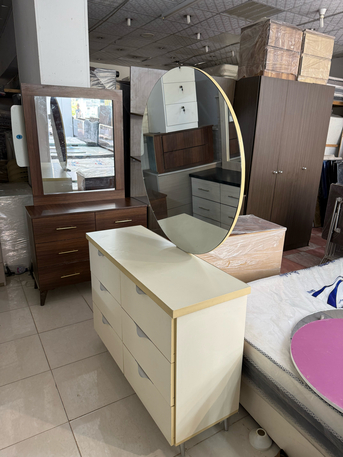 Jeddah, Household Items, SAR 1,  Best Quality Dressing Table