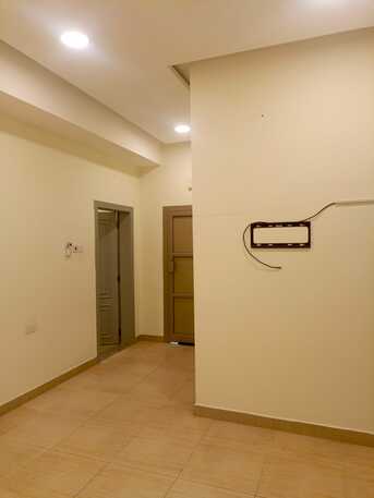 Manama, Apartments/Houses, BHD 180/month,  1 BR,  1 Bedroom Flat For Rent With EWA | With AC