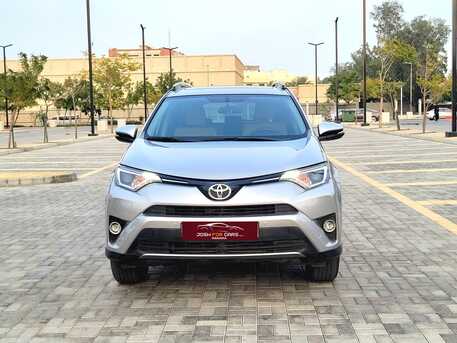 Manama, Vehicles, Cars & Trucks , BHD 1,  Toyota RAV4,  2018,  Automatic,  87000 KM,  FULL OPTION
