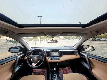 Manama, Vehicles, Cars & Trucks , BHD 1,  Toyota RAV4,  2018,  Automatic,  87000 KM,  FULL OPTION