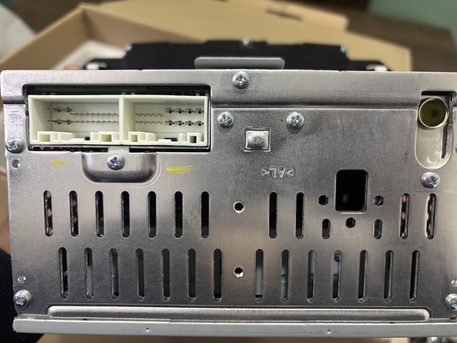 Riyadh, Auto Parts, SAR 300,  Original AM FM CD Stereo Receiver For 2016 Hyundai Tucson