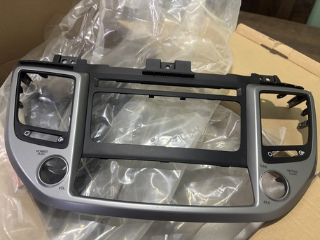 Riyadh, Auto Parts, SAR 300,  Original AM FM CD Stereo Receiver For 2016 Hyundai Tucson