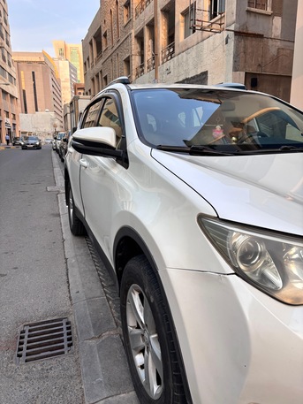 Manama, Vehicles, Cars & Trucks , BHD 4300,  Toyota,  2014,  Automatic,  290000 KM,  * Rav4 For Sale 2nd Owner Model  Neat And Clean Vehicle Passing Till April 2026