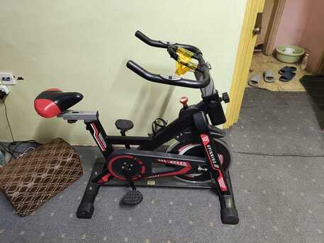 Al Khalidiyah, Household Items, SAR 200001000,  URGENT SALE ! TREADMILL & FITNESS BYCYCLE