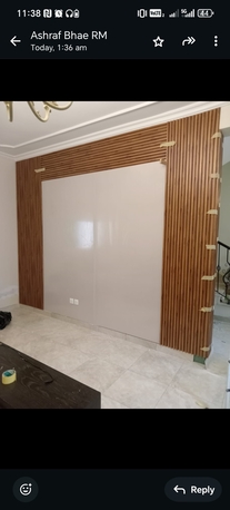 Paris, Jobs, Carpenter