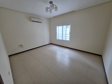 Hidd, Apartments/Houses, BHD 300/month,  Furnished,  2 BR,  BHD:-300/month SEMI FURNISHED 2BHK APARTMENT FOR RENT IN HIDD -:MUNEEB" *35041493"