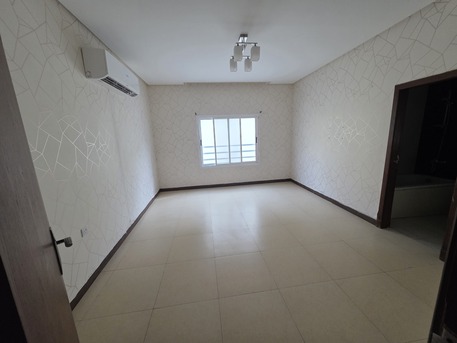 Hidd, Apartments/Houses, BHD 300/month,  Furnished,  2 BR,  BHD:-300/month SEMI FURNISHED 2BHK APARTMENT FOR RENT IN HIDD -:MUNEEB" *35041493"