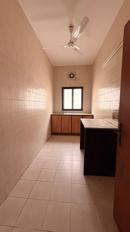 Hoora, Apartments/Houses, BHD 180,  1 BR,  1 Bath,Ewa,spacious Semi Furnished Flat 4 Rent In Hoora Inclusive@33112437