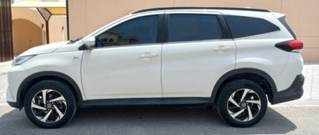 Salmaniya, Vehicles, Cars & Trucks , Toyota RunX,  2023,  Automatic,  49000 KM,   Toyota Rush ( 7 Seater )