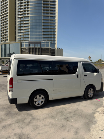 Hoora, Vehicles, Cars & Trucks , BHD 250,  Toyota Hi-Ace,  2014,  Manual,  200000 KM,  TOYOTA HIACE FOR RENT. 250 BD Only