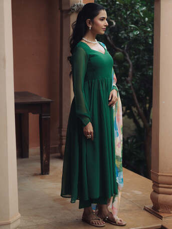 Jaipur, Clothing & Accessories, INR 2097,  Shop For Simple And Affordable Georgette Kurta Sets With Dupatta