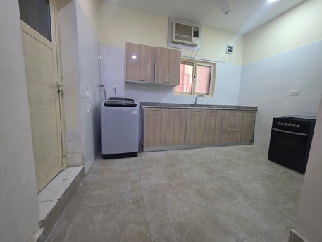Gudaibiya, Apartments/Houses, BHD 260/month,  Furnished,  2 BR,  -Very Neet & Clean Furnished 2 BHK Balcony Flat With Unlimited Ewa @260/BD Gudaibiya