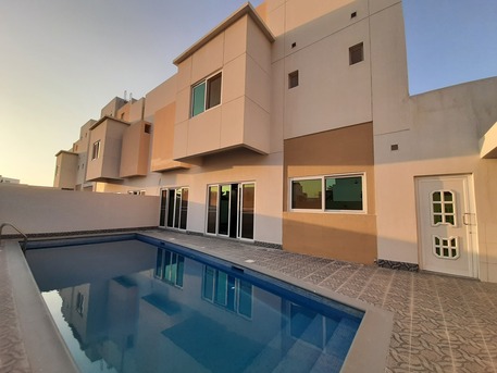 Saar, Villas, BHD 900,  300 Sq. Meter,  MODERN FULLY FURNISHED VILLA INCLUSIVE WITH POOL