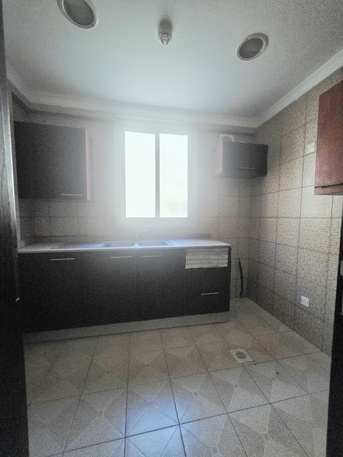 Umm Al Hassam, Apartments/Houses, BHD 200/month,  2 BR,  -Bright And Neet UN Furnished 2 BHK Flat Without Ewa @200/BD In Ummal Hasam